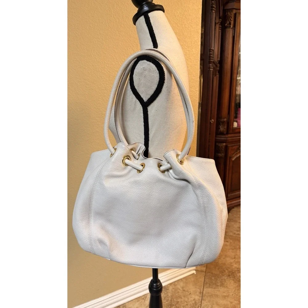 Michael Kors White/ivory Pebbled Leather Hobo Shoulder Bag Tassel MK Charm